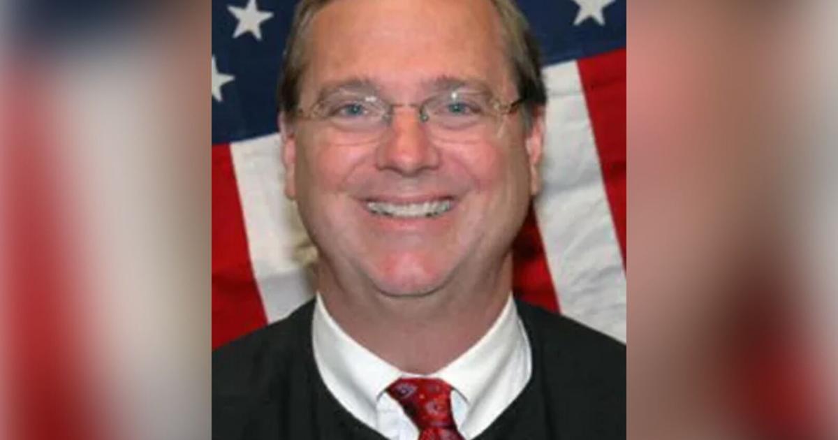 Lee County Judge John Carlin suffers "cardiac event' | Lee County