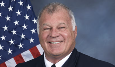 Former St. Petersburg Fire Rescue Chief Jim Large is running for mayor | St. Petersburg