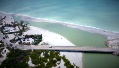Large sandbar seals off Blind Pass as county plans future dredging | Lee County