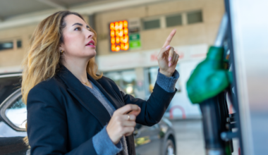 Gas prices surge in Miami; Key Biscayne sees biggest spike | Miami