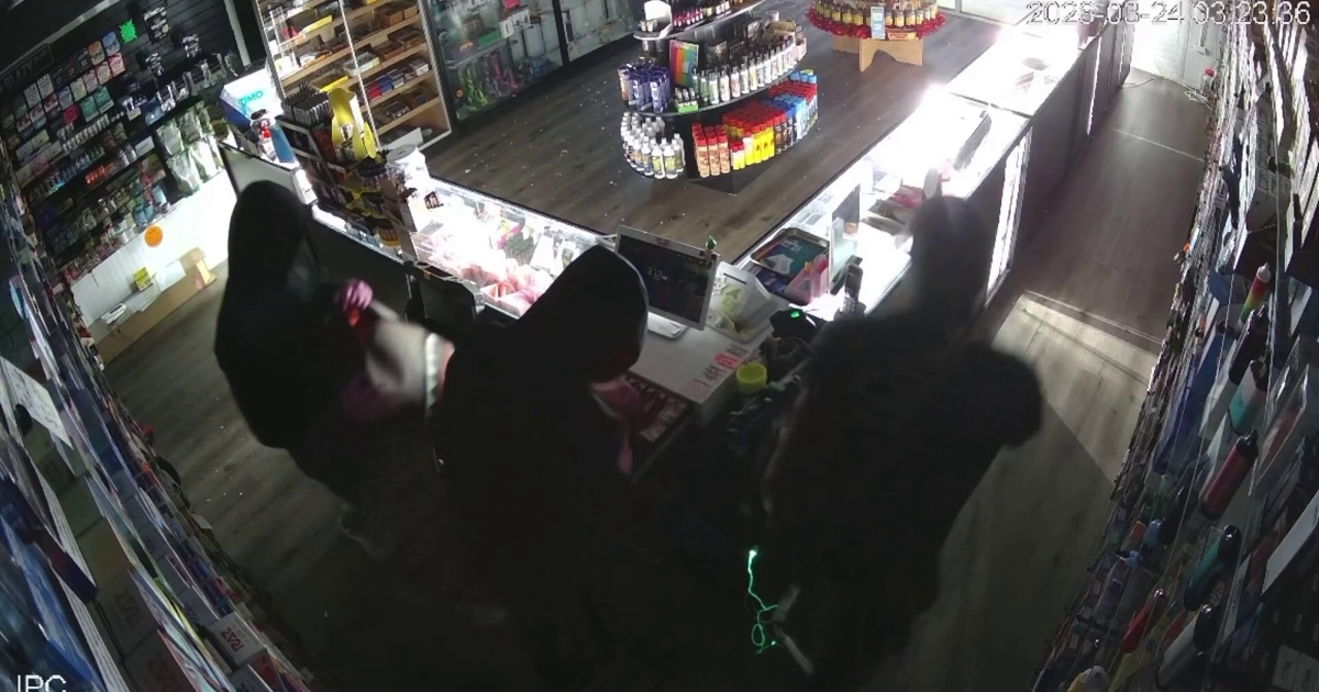 Repeat break-ins drain Fort Myers shop owners | Lee County