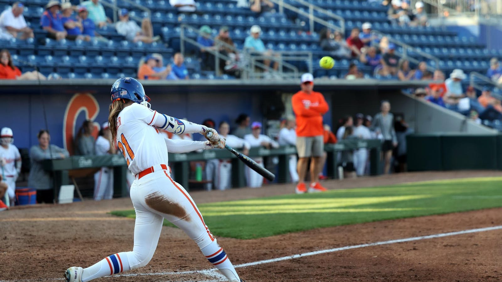 No. 5 Florida gears up for high-stakes SEC showdown against No. 1 Tennessee
