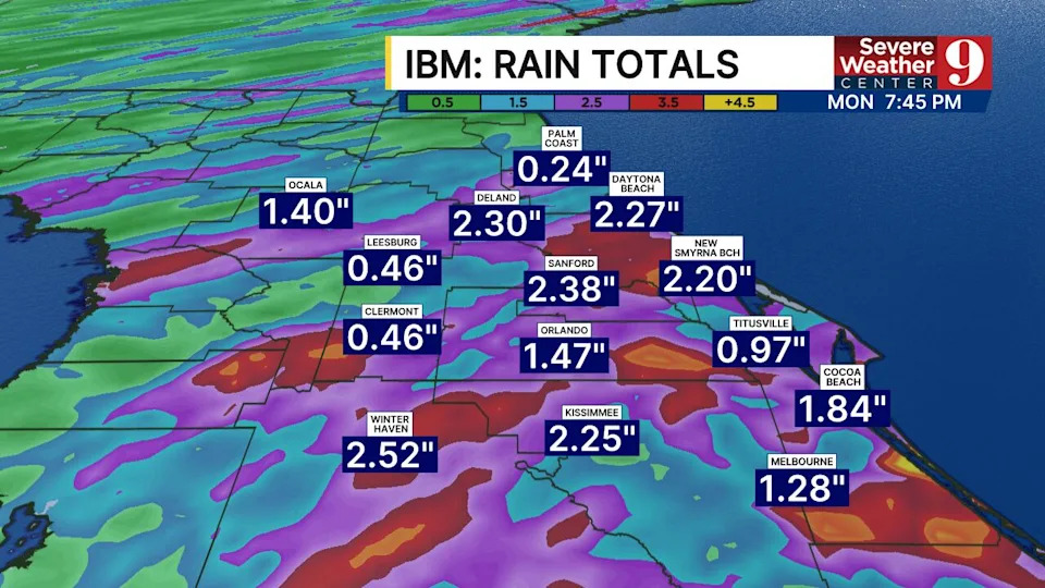 Showers and thunderstorms are in the forecast for Central Florida this weekend.
