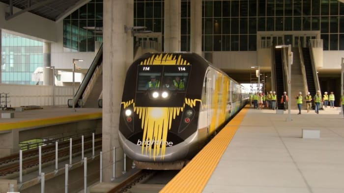 Travelers turn to Brightline trains as airport lines, gas prices rise