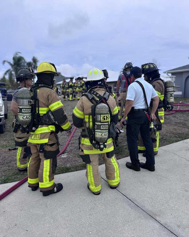 Firefighters responded to a house fire in the 400 block of Southeast 13th Terrace just before 6 p.m. Firefighters responded to a house fire in the 400 block of Southeast 13th Terrace just before 6 p.m.