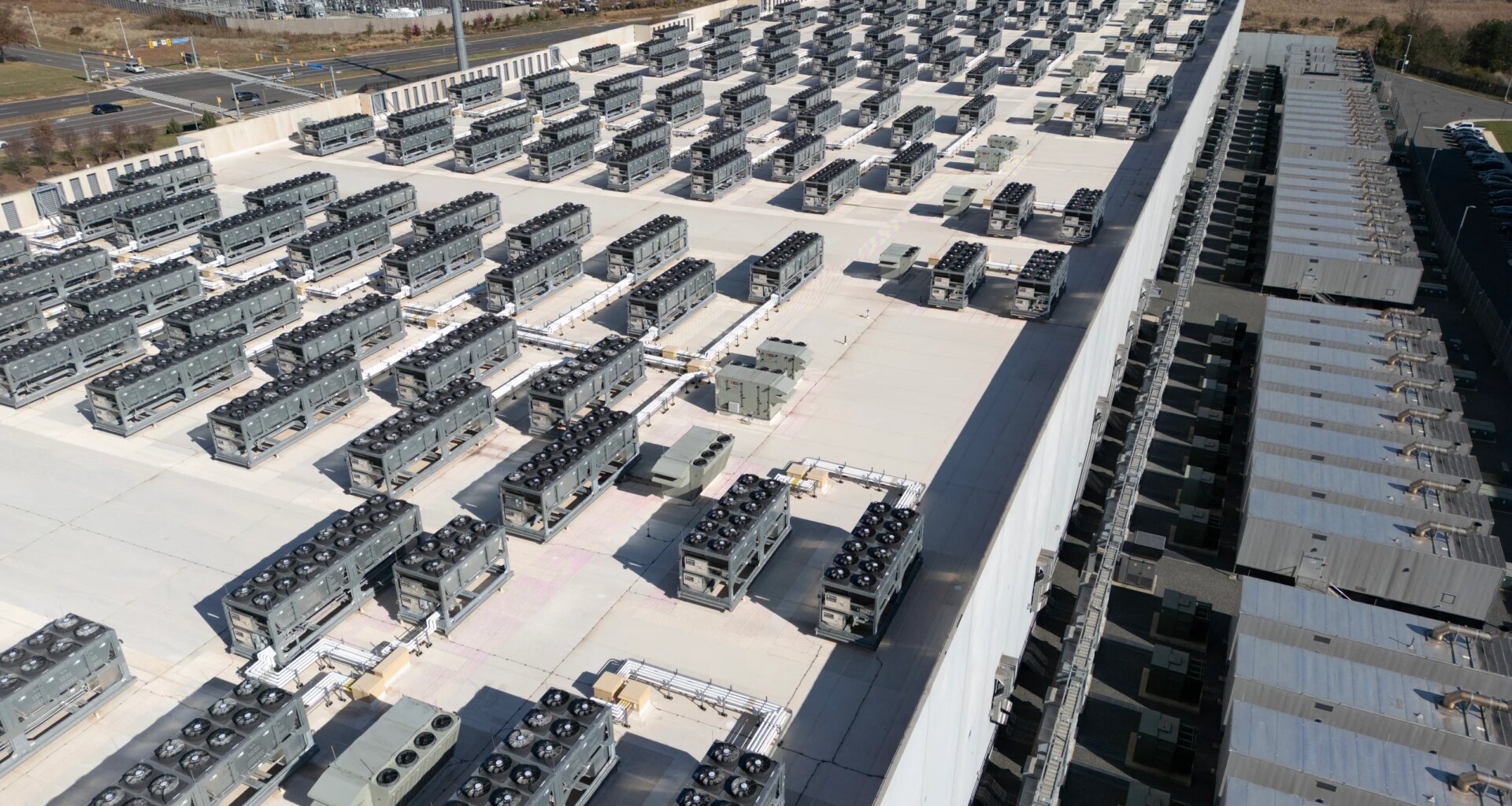 Florida moves to require disclosure on new data center locations