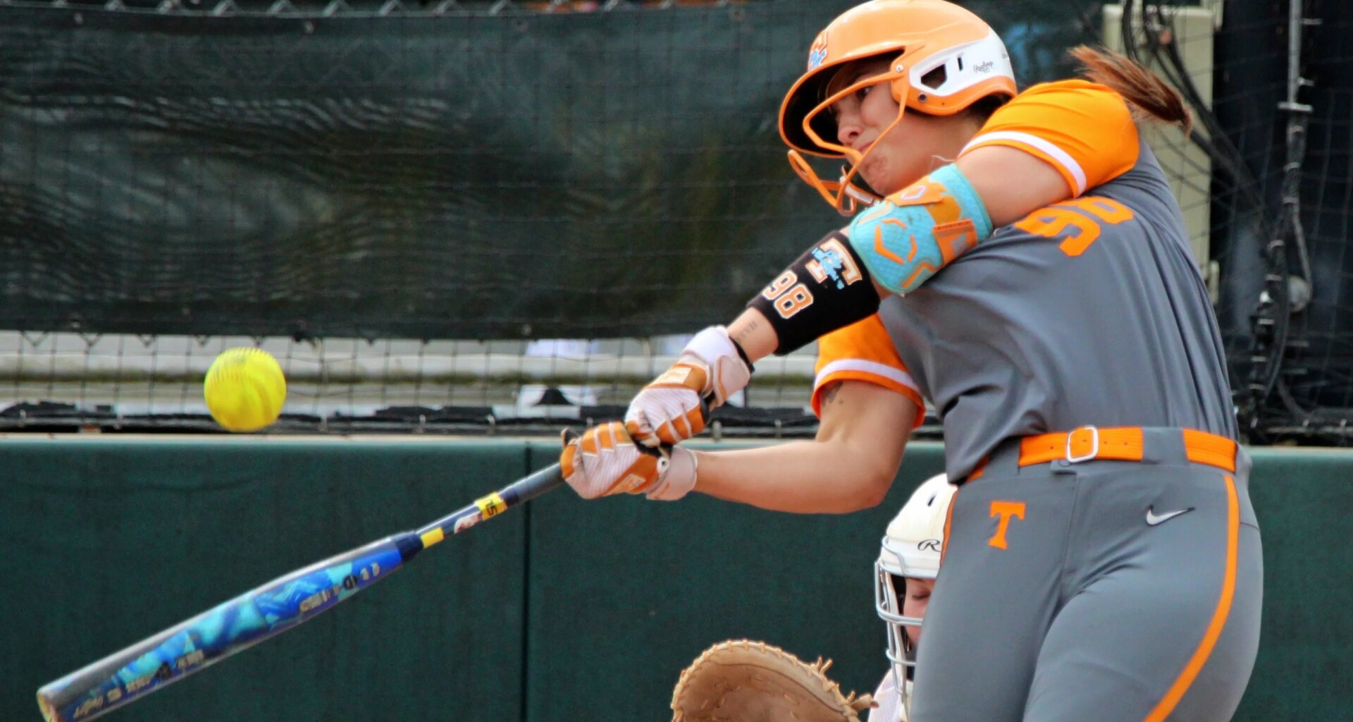 Watch Tennessee-Florida softball Game 2: TV, channel, streaming