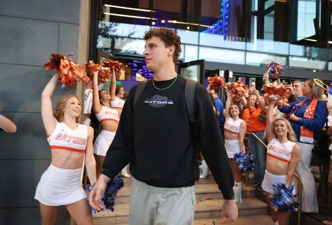 Florida players head to the bus before the NCAA March Madness opening round at JW Marriott in Tampa, FL on Friday, March 20, 2026. Several hundred people cheered Florida as they left to go to the arena. [Alan Youngblood/Gainesville Sun]