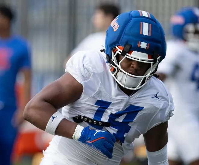 Florida jack linebacker KJ Ford (14) works during spring practice at Sanders Practice Fields in Gainesville, FL on Tuesday, March 24, 2026. [Alan Youngblood/Gainesville Sun]