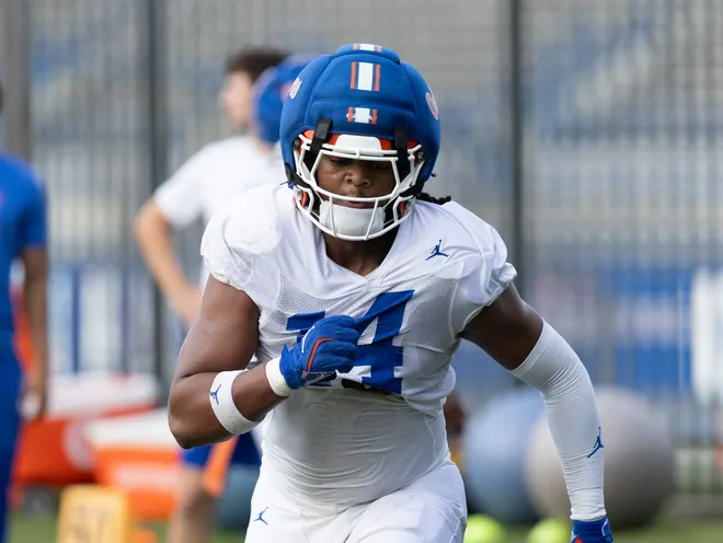Florida jack linebacker KJ Ford (14) works during spring practice at Sanders Practice Fields in Gainesville, FL on Tuesday, March 24, 2026. [Alan Youngblood/Gainesville Sun]