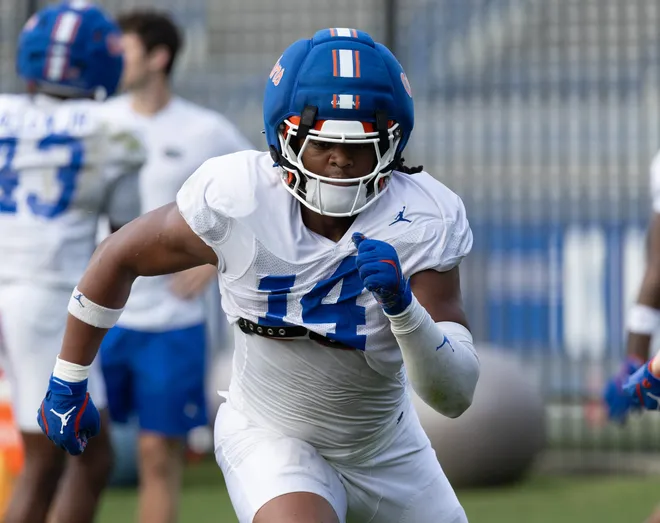 Florida jack linebacker KJ Ford (14) works during spring practice at Sanders Practice Fields in Gainesville, FL on Tuesday, March 24, 2026. [Alan Youngblood/Gainesville Sun]
