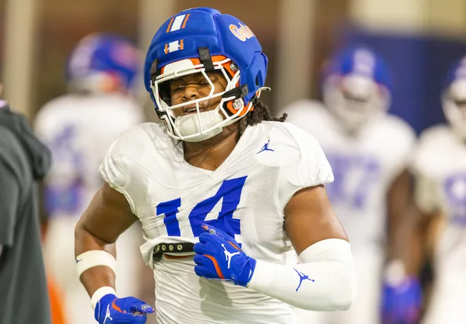 Florida jack linebacker KJ Ford (14) works during spring practice at Sanders Practice Fields in Gainesville, FL on Tuesday, March 24, 2026. [Alan Youngblood/Gainesville Sun]