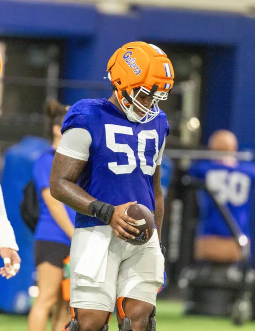 Florida offensive lineman Jason Zandamela (50) works during spring practice at Sanders Practice Fields in Gainesville, FL on Tuesday, March 24, 2026. [Alan Youngblood/Gainesville Sun]