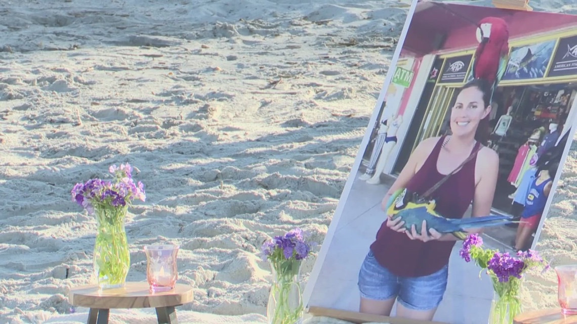 'She was my best friend': Several gather at vigil honoring mother killed in Ponte Vedra shooting