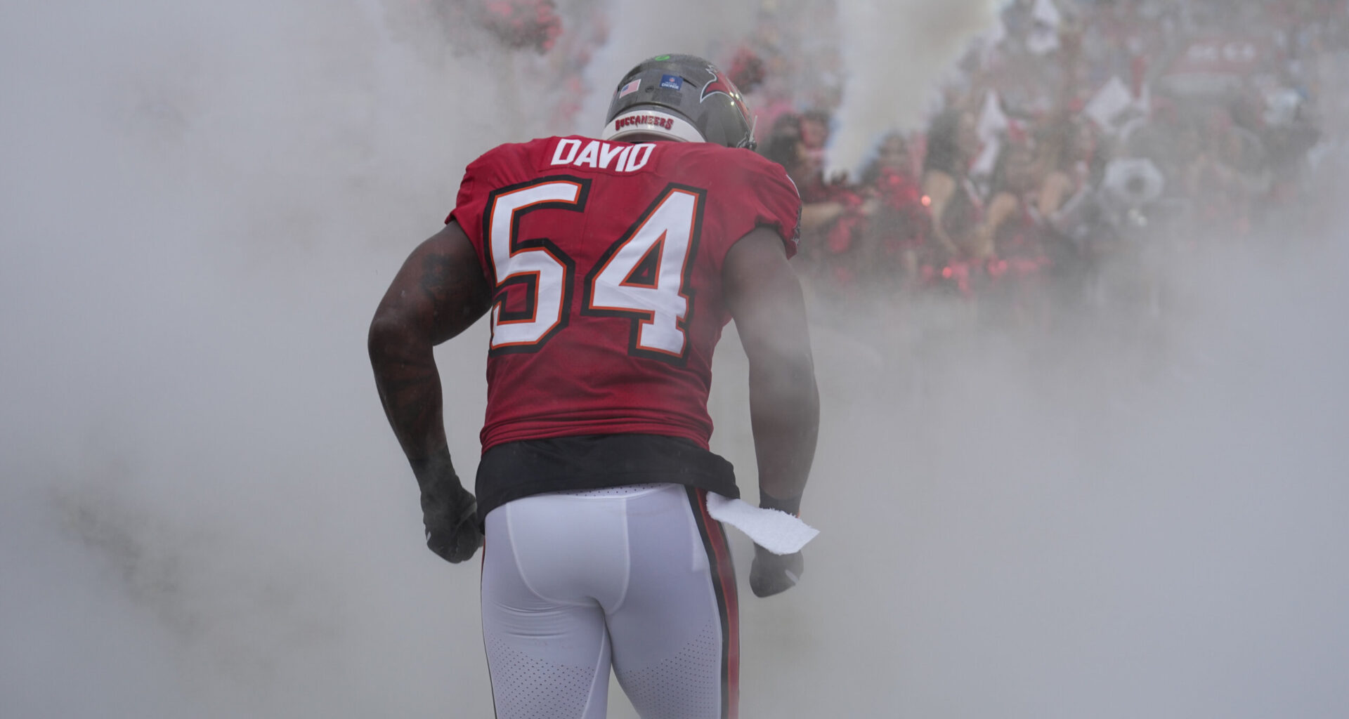 Buccaneers linebacker Lavonte David is retiring after 14 seasons with Tampa Bay