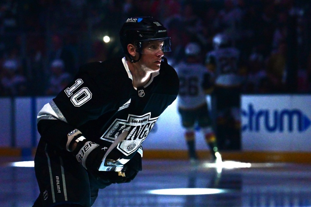 Kings trade Corey Perry to Tampa Bay for 2028 2nd-round pick – Daily News