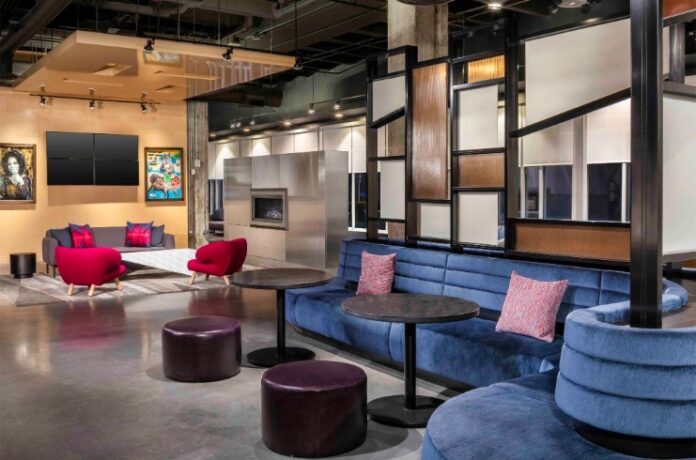 Aloft Tampa Downtown