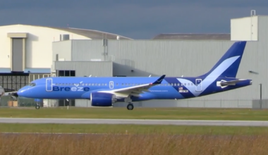 Breeze Airways A220-300