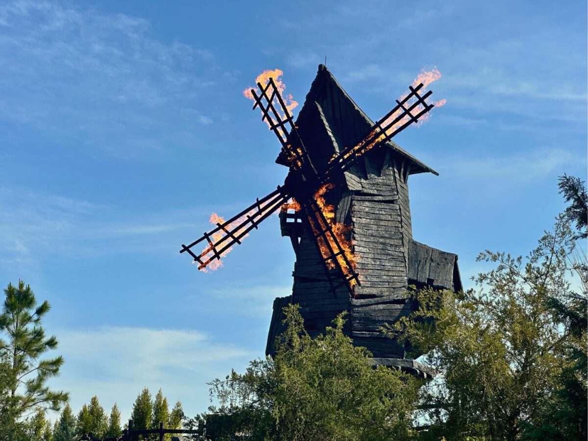 Burning Blade Tavern windmill in flames at Dark Universe