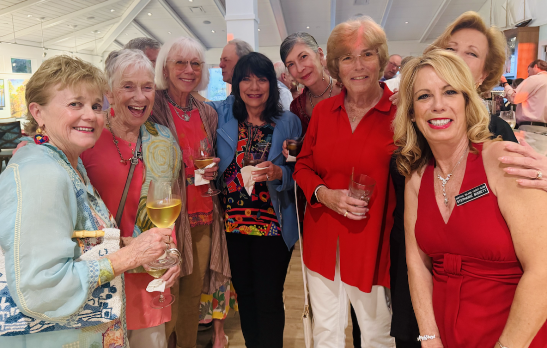 CIYC hosts holiday supper club - SANIBEL-CAPTIVA