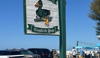Beloved island pub, restaurant reopens post-hurricane - SANIBEL-CAPTIVA