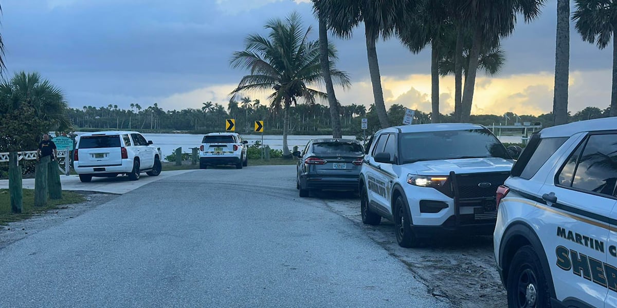 Deputies respond to young man found floating in Hobe Sound waterway
