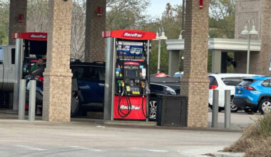 Gas prices surge across Florida after U.S. strikes on Iran, experts warn increases could continue