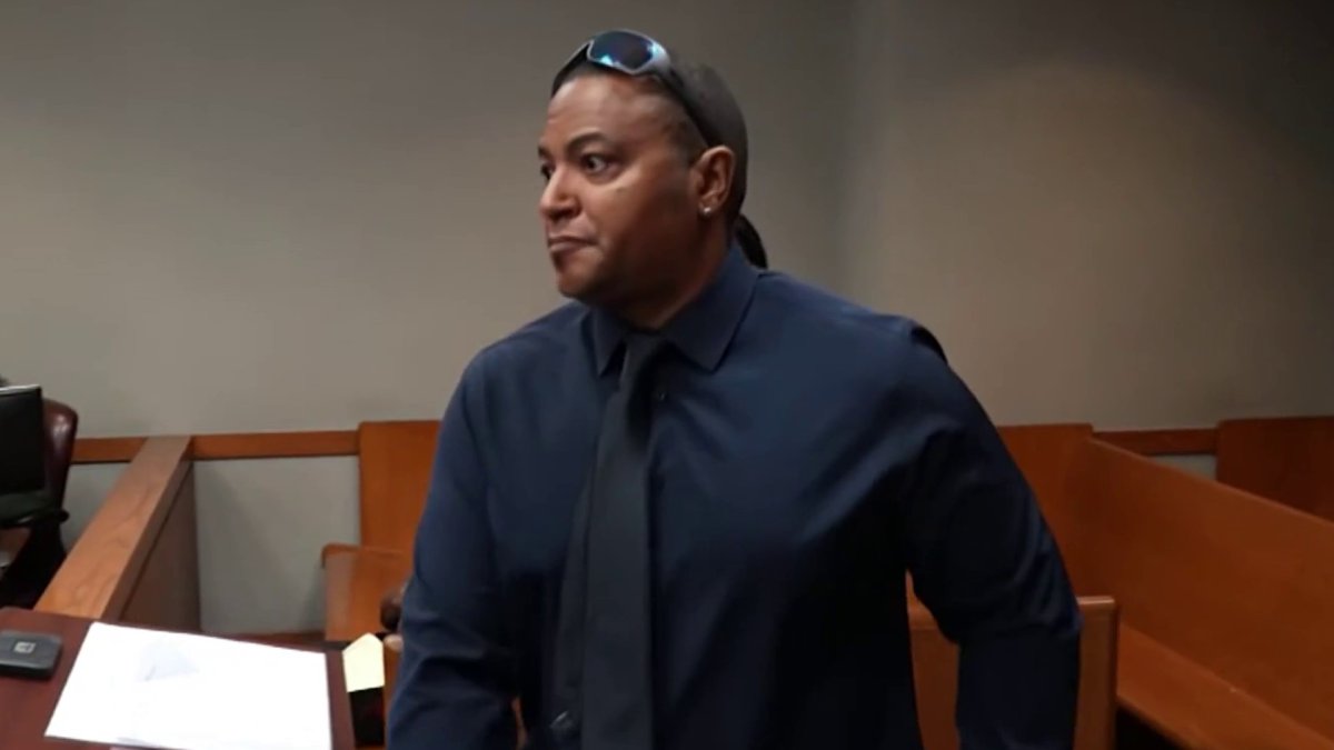 Former Miami-Dade firefighter pleads guilty to felony charges after colleagues accuse him of on-duty attacks – NBC 6 South Florida