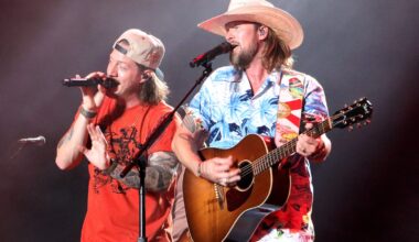 Florida Georgia Line Reunite Onstage to Sing for Jason Aldean