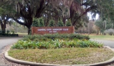 Capital City Country Club hosts meeting to discuss member rate hikes, sale to private investor