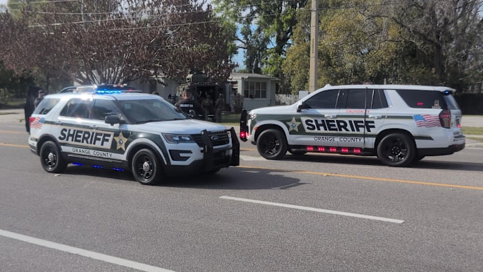 ‘Stay clear of the area:’ Active crime scene in Orange County neighborhood