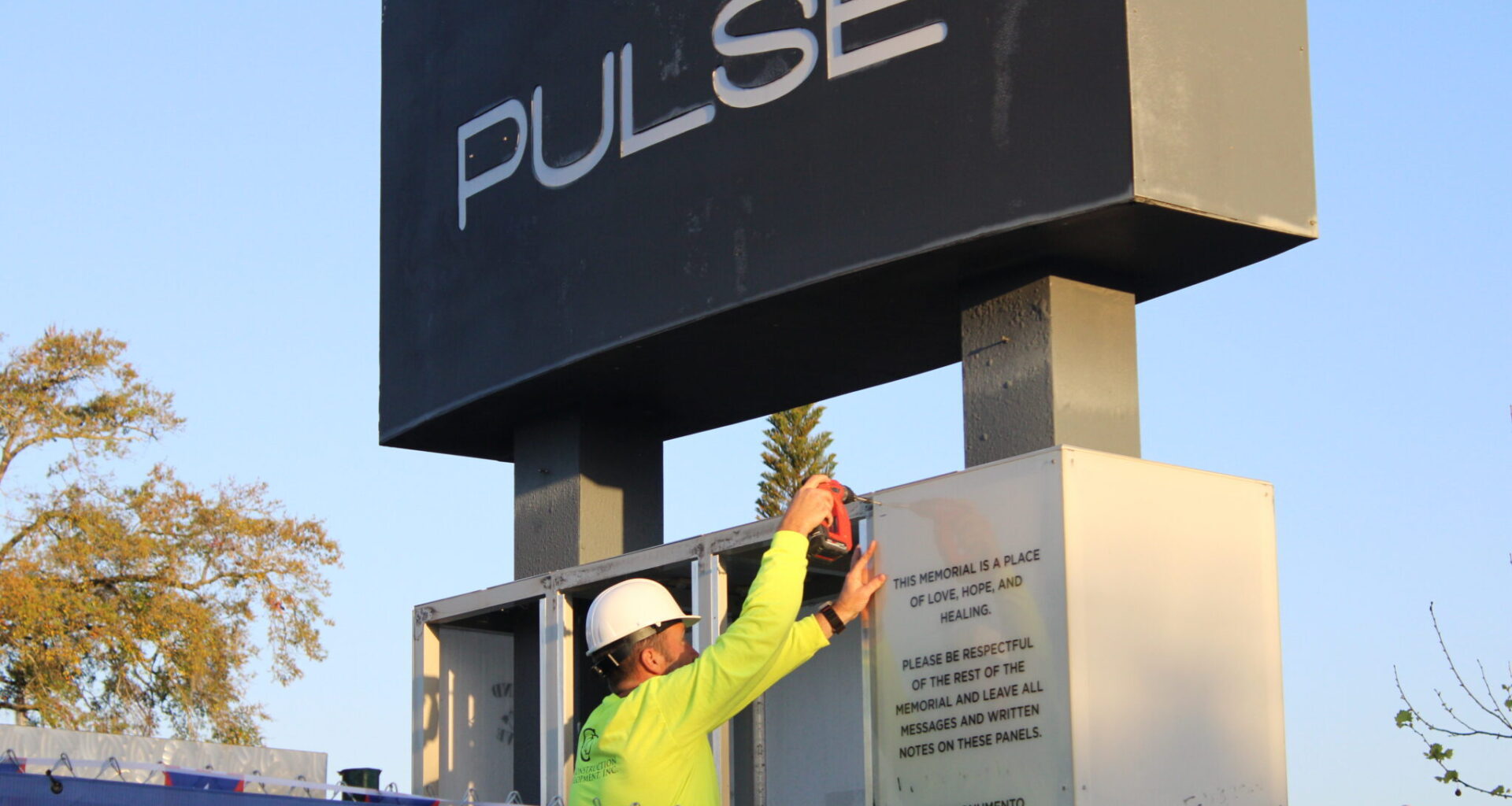 PHOTOS: City of Orlando begins removal of Pulse nightclub sign