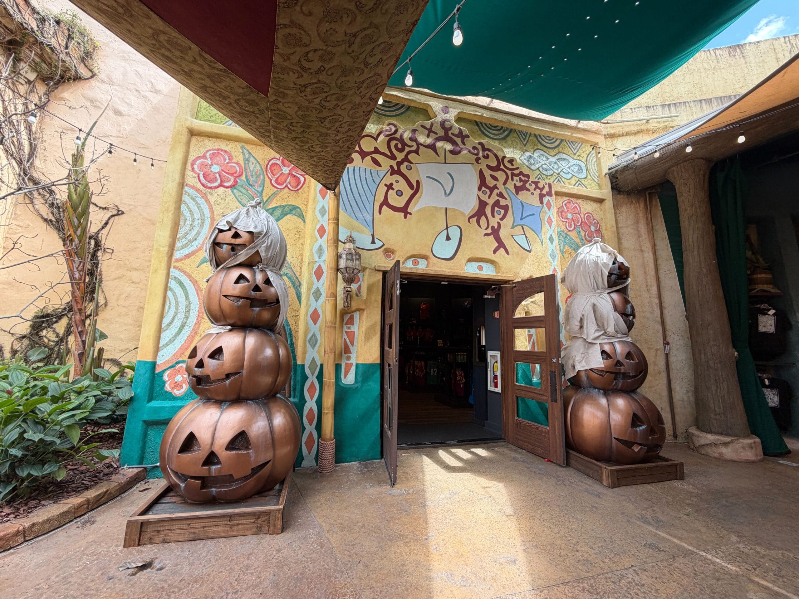 All Hallows Eve: The Lost Emporium store at Universal's Islands of Adventure