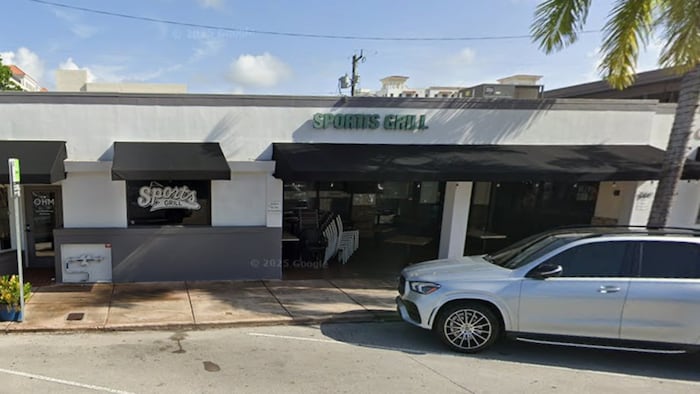 Inspector spots 40+ live roaches inside oven at Sports Grill