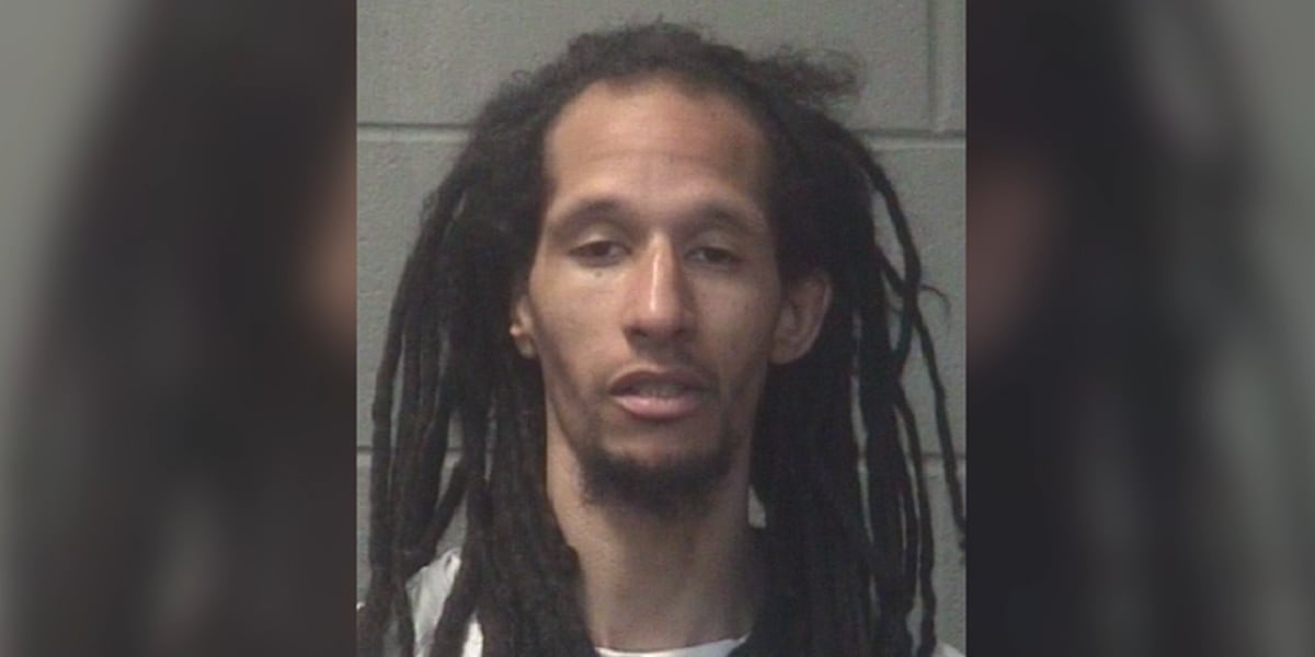 Jacksonville man facing several charges after police found meth and a stolen handgun, court documents say