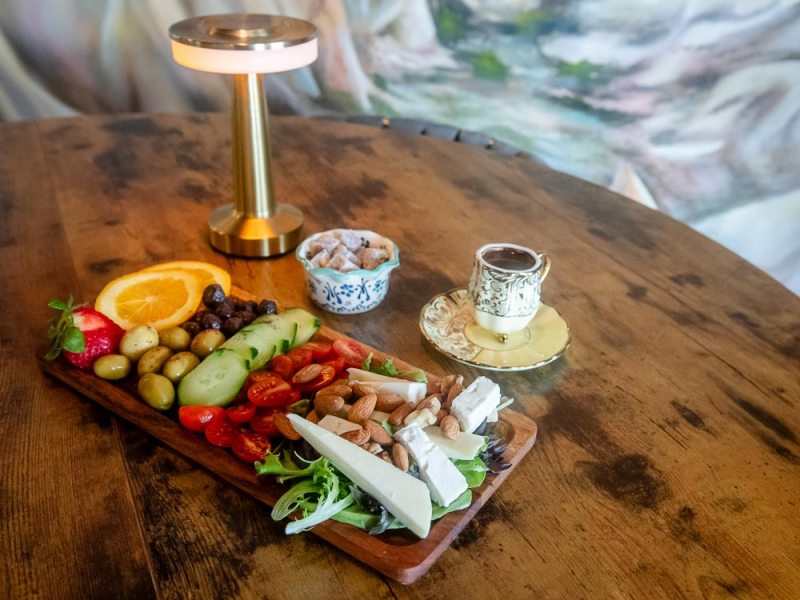 Casselberry’s Cafe De Wan inspires appetites with Turkish breakfasts, baked goods