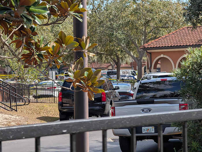 1 killed, 1 injured in reported shooting at Orlando apartment complex