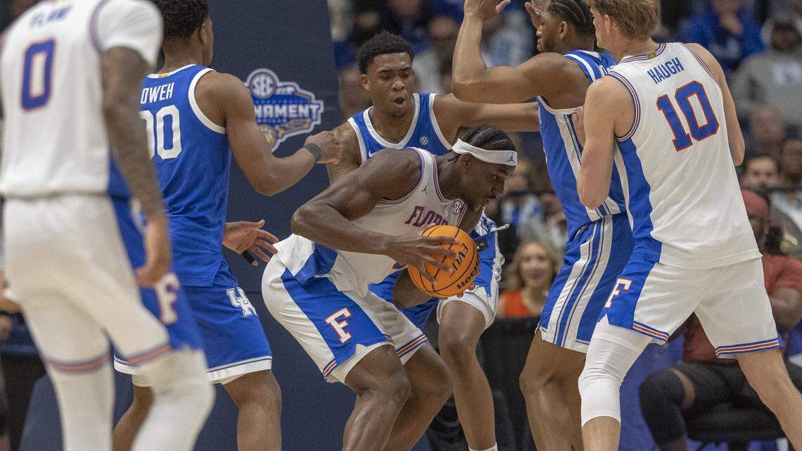 Rebounding culture drives Florida from 5-4 to No. 1 seed