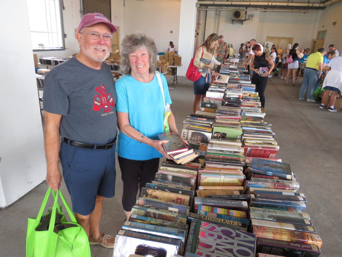 Giant Book Sale sets record at Fort Myers Beach Library - FORT MYERS