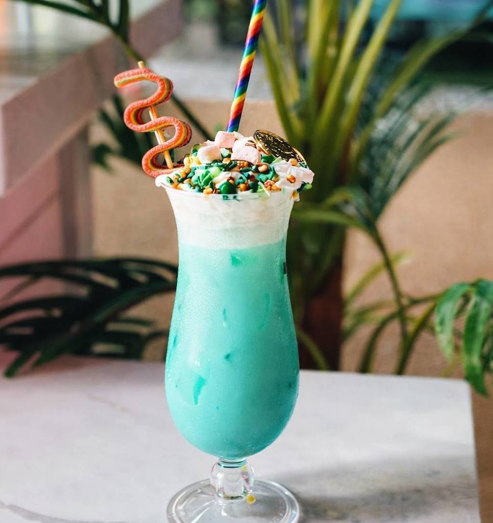 THRōW Social Miami “Lucky Charm” cocktail
