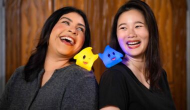 Girls showing of their Luma shoulder pals