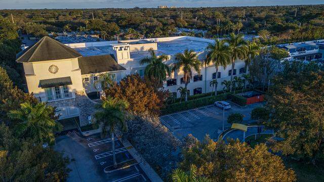 Andreas Hase’s firm Megladon, Inc., sued the village of Pinecrest and won. A jury found that Pinecrest violated the developer’s rights by refusing to issue him a permit for a house if he didn’t cede part of the lot to the village.