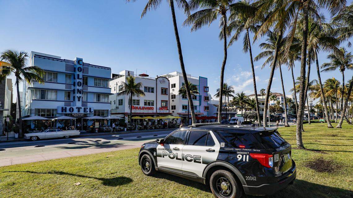 Miami Beach cracks down on homelessness and public camping