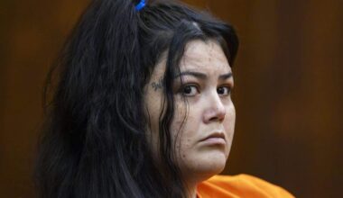 Daisy Link appears in a hearing for a new trial at the Richard E. Gerstein Justice Building on Friday, Feb. 6, 2026, in Miami, Fla. Link, who made headlines for getting pregnant while being held in Turner Guilford Knight Correctional Center, had previously been convicted of fatally shooting her husband in the leg in Homestead.