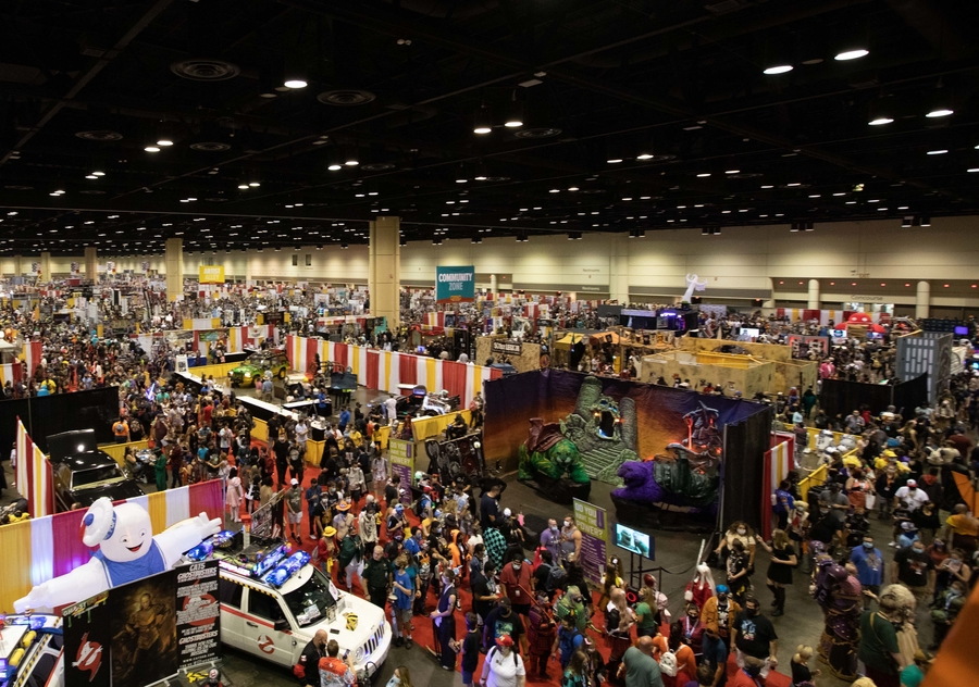 MegaCon show floor