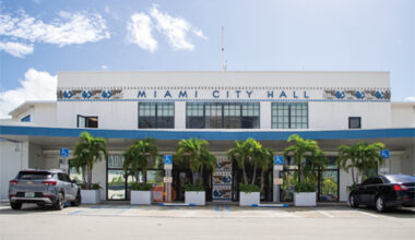 Miami commission kicks forward bid for shorter mayor’s term