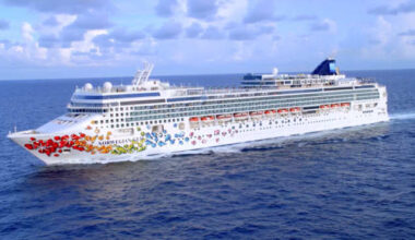 Flights, cruises could also experience price hikes due to oil supply impacts in Middle East, travel expert warns