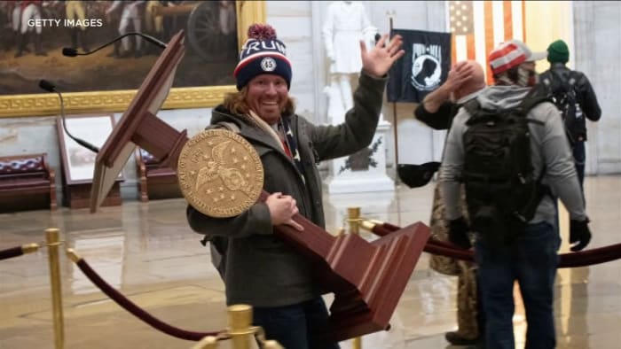 Jan. 6 ‘Lectern Guy’ warns Florida over property tax cuts. Here’s why