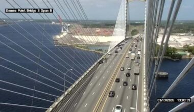 Right lane blocked on Dames Point Bridge due to police activity