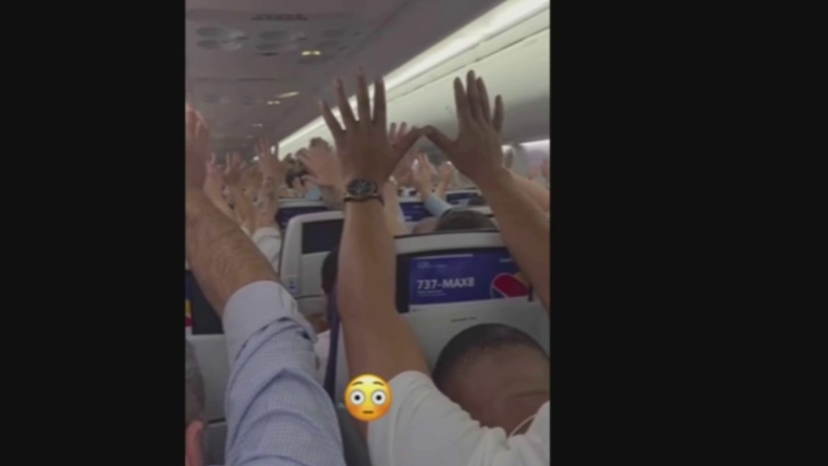 Southwest Airlines flight heading to FLL overnight diverted after passenger disturbance – NBC 6 South Florida